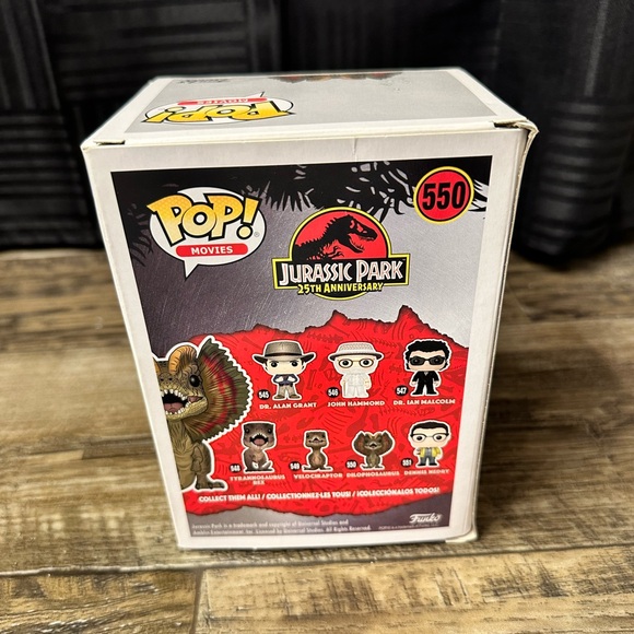 Dilophosaurus #550 funko Pop - Picture 4 of 4
